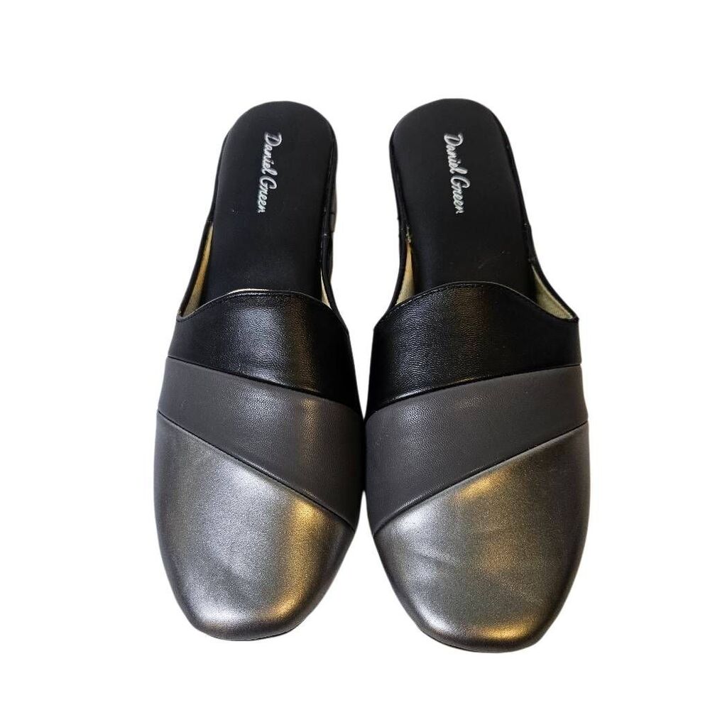 Daniel Green Denise mule slippers. 9 Narrow. New!